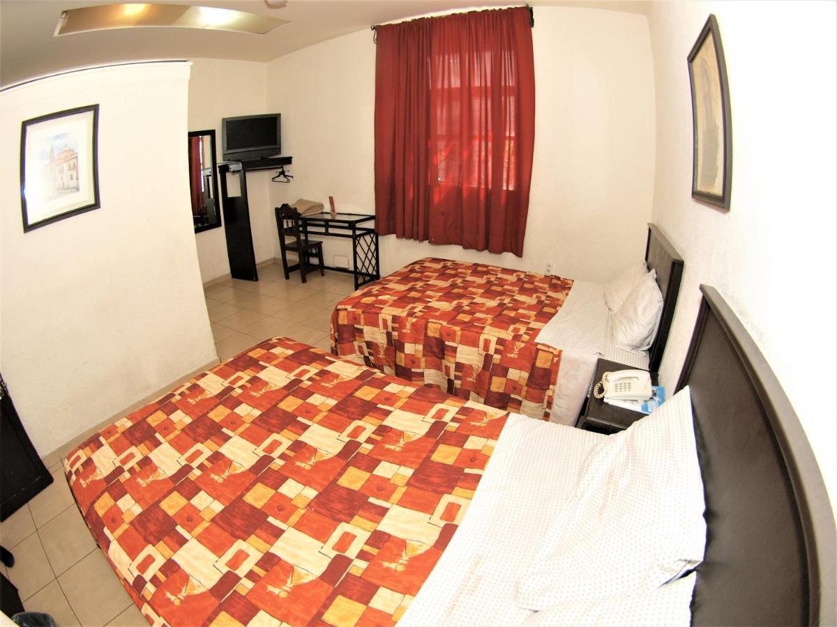 Hotel Jorge Alejandro Guadalajara Exteriör bild