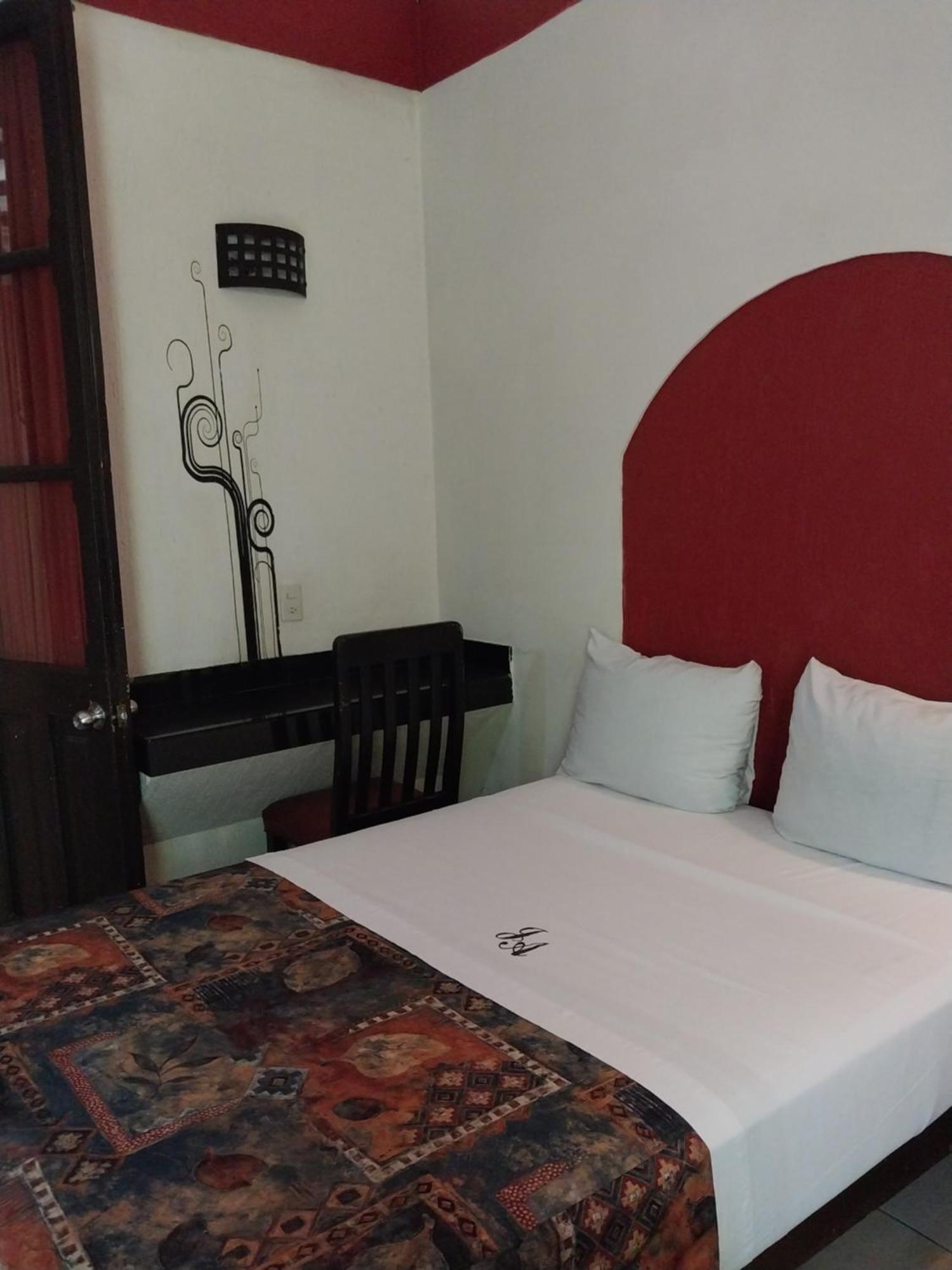 Hotel Jorge Alejandro Guadalajara Exteriör bild